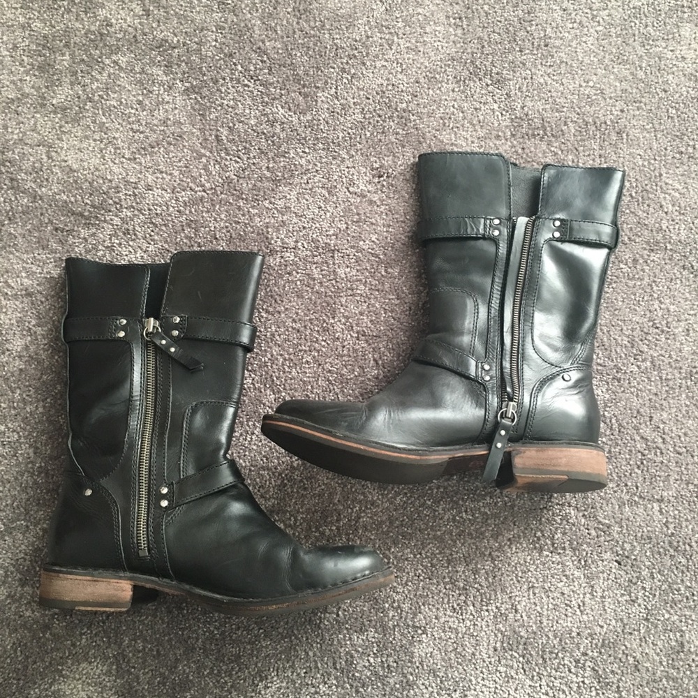 Ugg Conor Boot - image 6